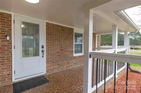 2005 Douglas Rd, Lancaster, SC 29720 photo 5