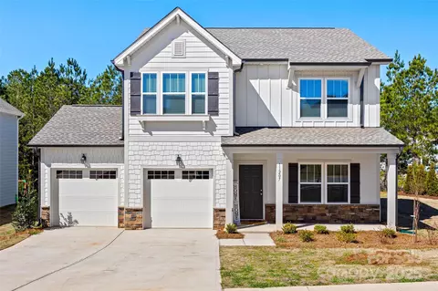 11207 Argosy Dr, Lancaster, SC 29720