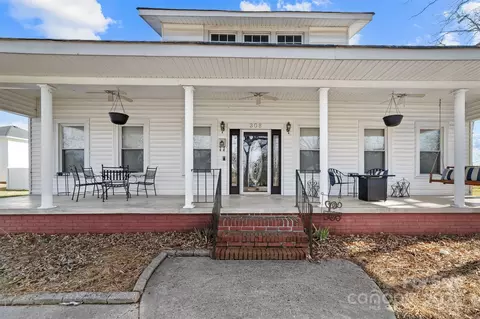 308 W First St, Lowell, NC 28098 photo 25