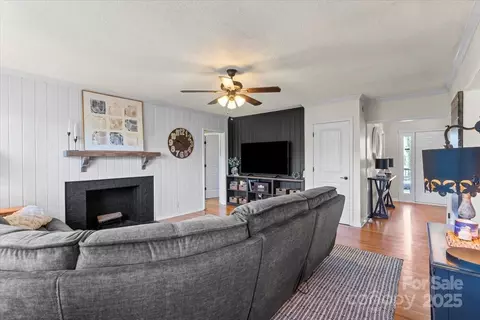 910 Forest 14 Dr #14, Lancaster, SC 29720 photo 17