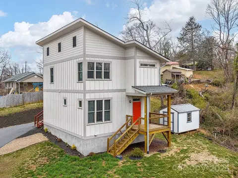 34 Walnut Ln, Asheville, NC 28804
