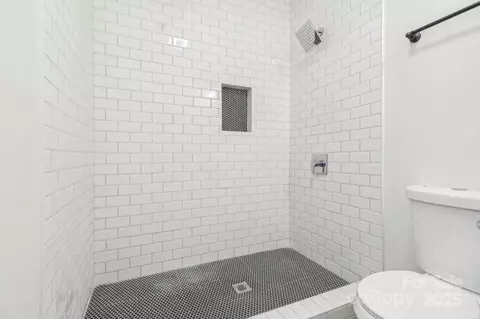 Bath - 1156 9th St, Lancaster, SC 29720 photo 4 of 4