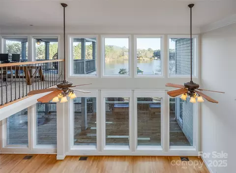 View/Area - 182 Hidden Cir, Ridgeway, SC 29130 photo 2 of 7