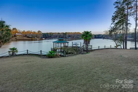 View/Area - 182 Hidden Cir, Ridgeway, SC 29130 photo 3 of 7