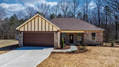 105 4th Se St SE, Catawba, NC 28609