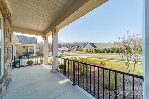 1005 Headwaters Ct, Matthews, NC 28104 photo 7
