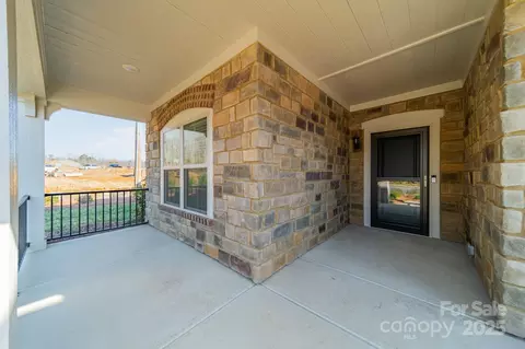 1005 Headwaters Ct, Matthews, NC 28104 photo 8