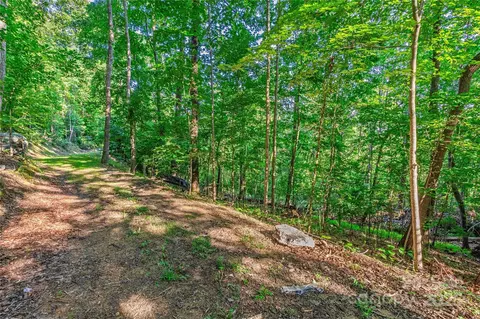 Curtain Bluff, Hendersonville, NC 28791