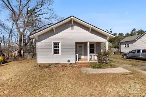 108 Franklin Ave, Kannapolis, NC 28081
