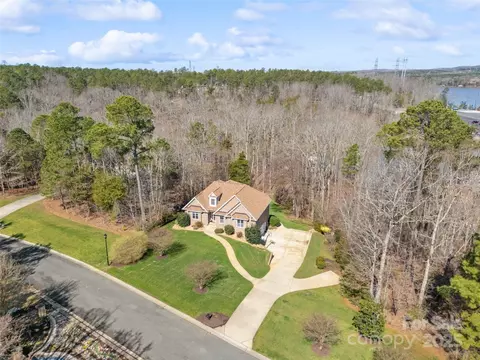 145 Mariners Bluff Rd, York, SC 29745