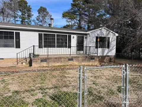 873 Armory Rd, Chester, SC 29706
