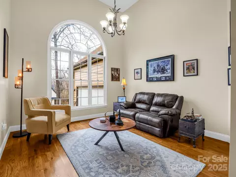 Living - 39 W Rambling Crk, Tryon, NC 28782 photo 1 of 2