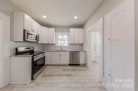 Kitchen - 410 E Arch St, Lancaster, SC 29720 photo 1 of 1