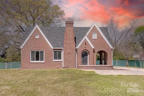 410 E Arch St, Lancaster, SC 29720