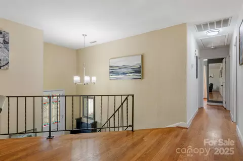 Entry Way - 5230 Northview Dr, Hickory, NC 28601 photo 3 of 3