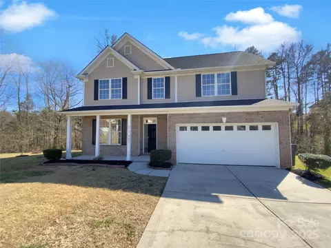 13603 Whitebark Ct, Charlotte, NC 28262