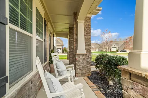 Exterior - 1022 Torrens Dr, Monroe, NC 28110 photo 3 of 8