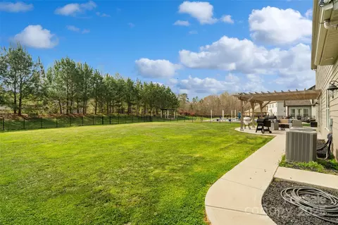 Exterior - 1022 Torrens Dr, Monroe, NC 28110 photo 4 of 8