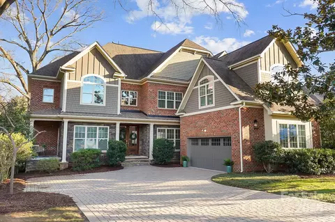 2305 Flintwood Ln, Charlotte, NC 28226