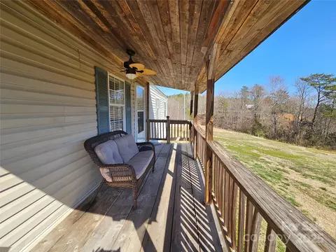 2442 Christopher Rd, Morganton, NC 28655 photo 4