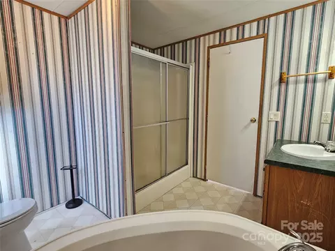 2442 Christopher Rd, Morganton, NC 28655 photo 29