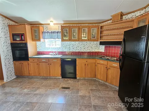 2442 Christopher Rd, Morganton, NC 28655 photo 22