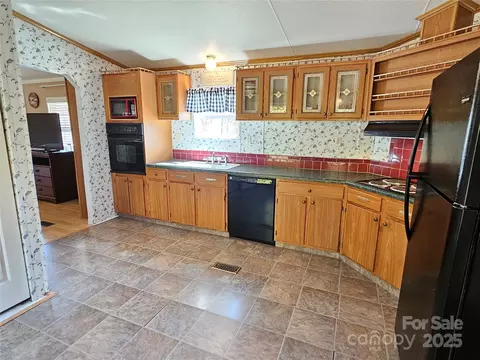 2442 Christopher Rd, Morganton, NC 28655 photo 14