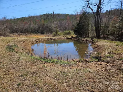 2442 Christopher Rd, Morganton, NC 28655 photo 39