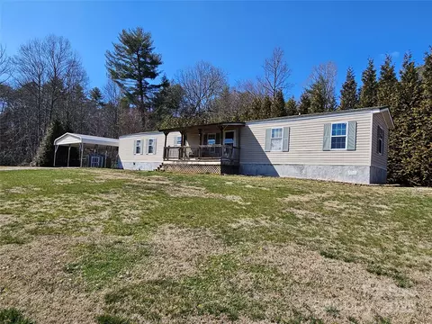 2442 Christopher Rd, Morganton, NC 28655