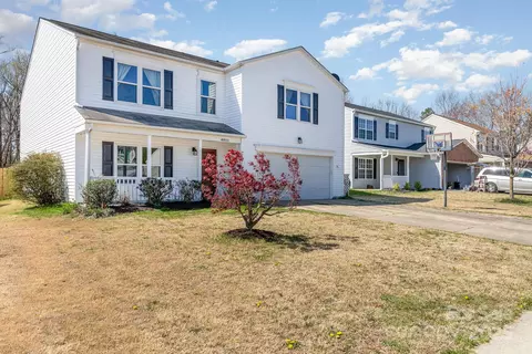 10933 Dry Stone Dr, Huntersville, NC 28078