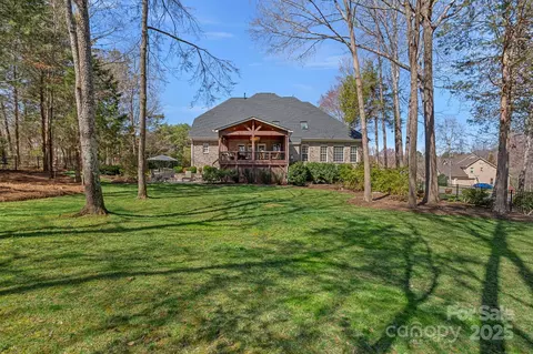 105 Elizabeth Brook Dr, Davidson, NC 28036 photo 36
