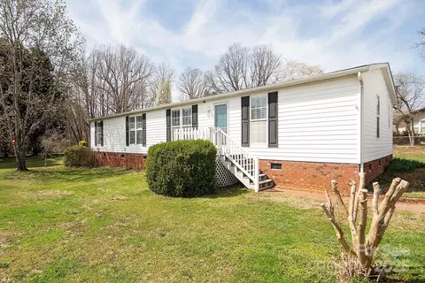 105 Timberview Ln, Mooresville, NC 28115