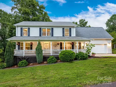 22 Lela Johnson Ln, Asheville, NC 28803