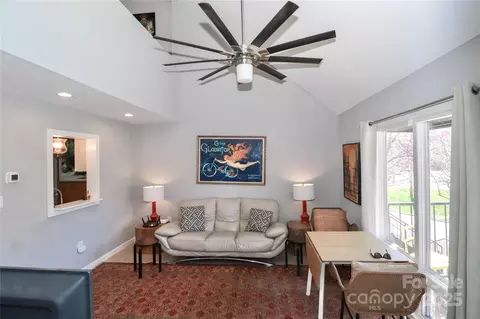 452 S Main F St #F, Davidson, NC 28036