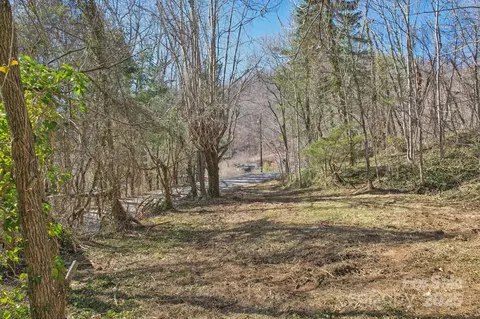 151 Maney Branch Rd, Weaverville, NC 28787