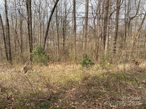 33 Rd Ne 15 St NE #15, Conover, NC 28613