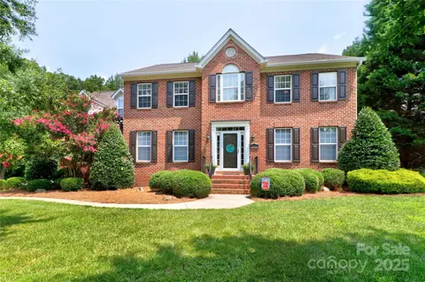 10625 Olde Irongate Ln, Mint Hill, NC 28227