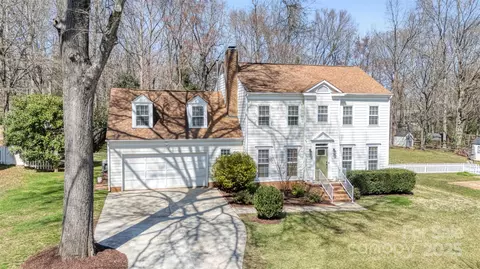 11929 Parks Farm Ln, Charlotte, NC 28277