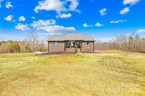 282 Jefferson Rd, Mooresboro, NC 28114