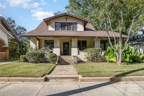 642 W Front St, Statesville, NC 28677