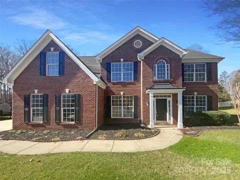 1000 High Brook Dr, Waxhaw, NC 28173