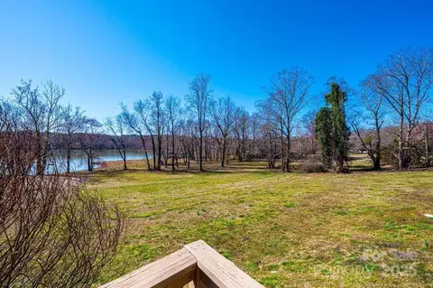 View/Area - 5194 Corbin Ln, Hickory, NC 28601 photo 1 of 3