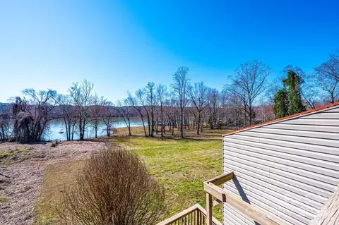 View/Area - 5194 Corbin Ln, Hickory, NC 28601 photo 3 of 3