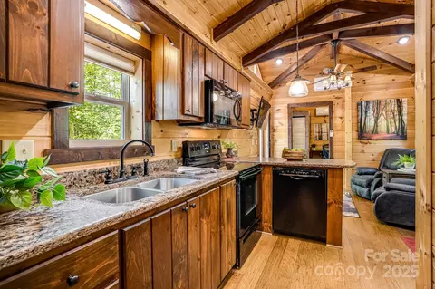 Kitchen - Log Gap Road, Fairview, NC 28730 photo 4 of 5