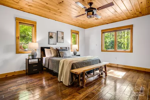 Bedroom - Log Gap Road, Fairview, NC 28730 photo 1 of 7