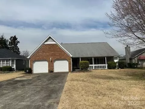 6319 Martin Lake Rd, Charlotte, NC 28227