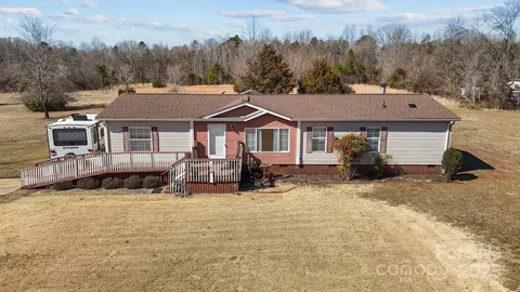 120 Glenwood Rd, Mocksville, NC 27028
