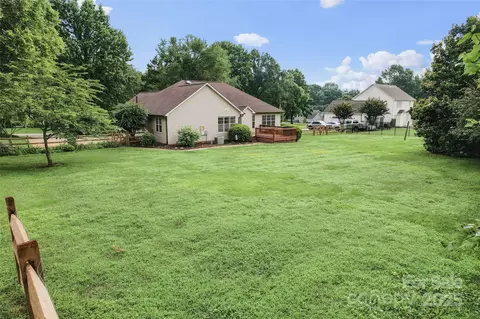 1278 Gracebrook Dr, Salisbury, NC 28147 photo 38