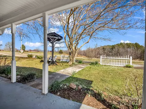 Exterior - 34 Manus Chapel Rd, Mill Spring, NC 28756 photo 6 of 12