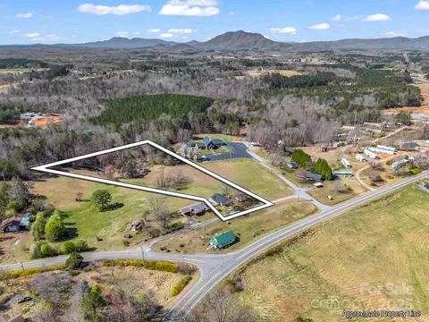 View/Area - 34 Manus Chapel Rd, Mill Spring, NC 28756 photo 3 of 7